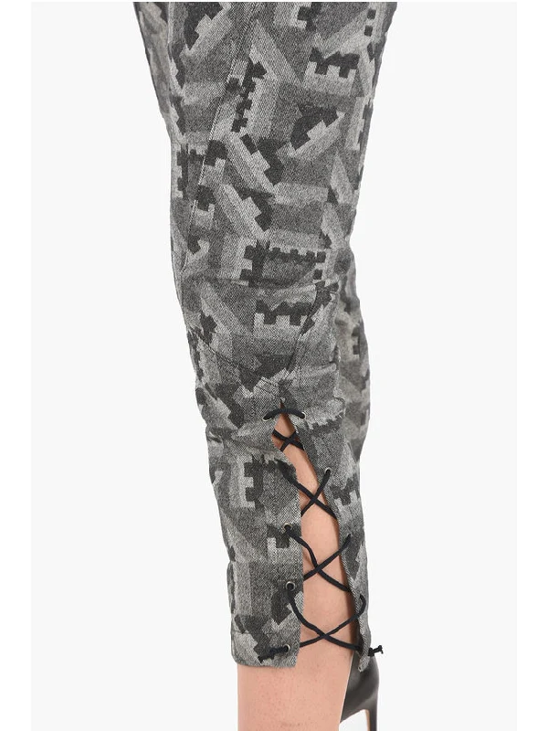 Pacquard Allover Pattern Crop Pants - Image 3
