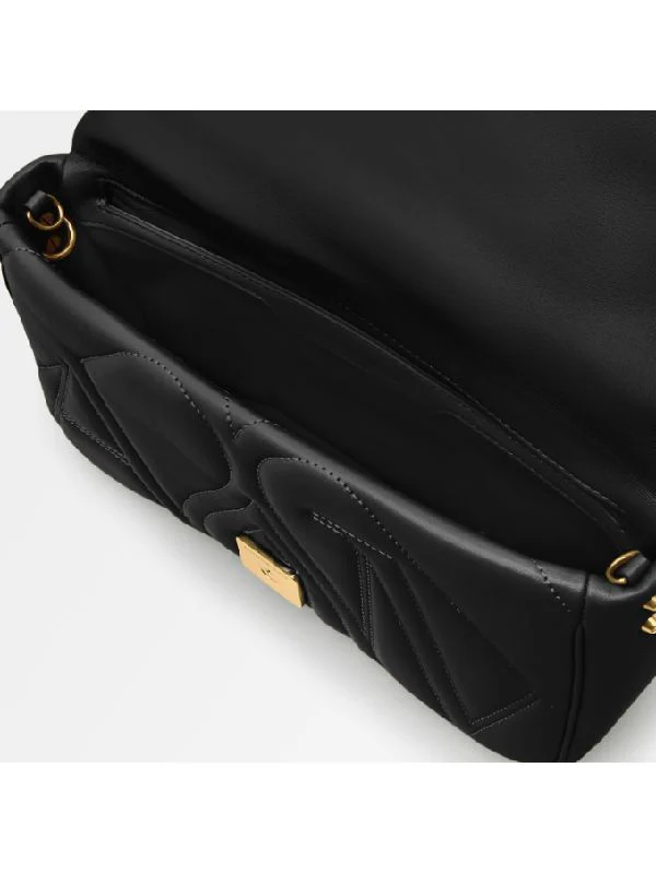 Seal Quilted Chain Shoulder
  Bag - Image 5