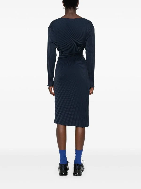 Cutout Detail Pleated Dress - Image 4