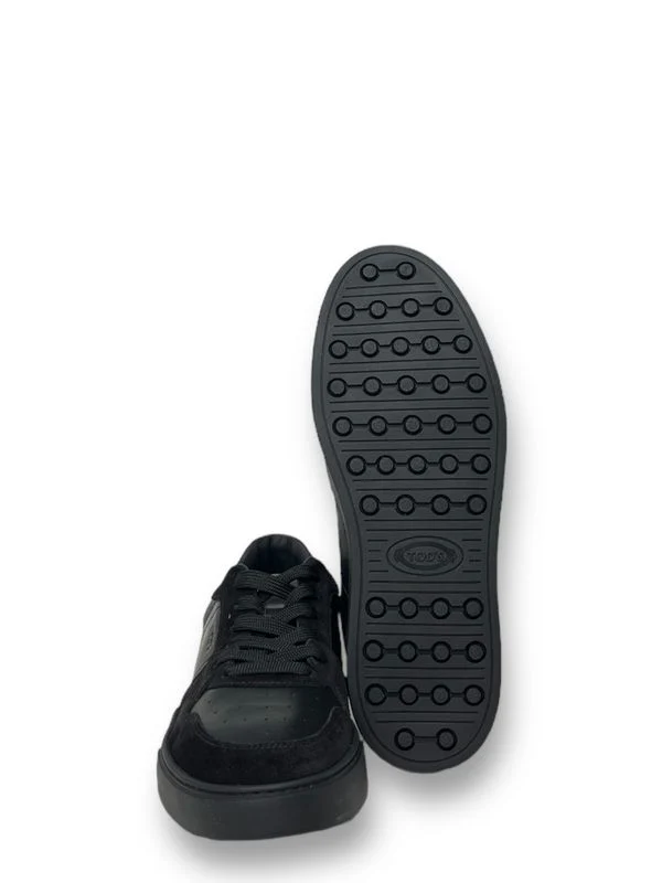 Pebble Tab Logo Leather Low-Top Sneakers - Image 4