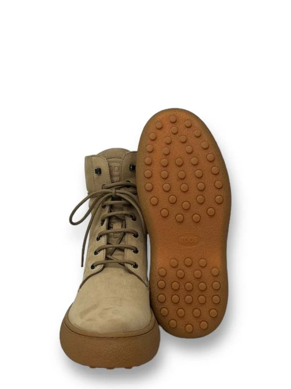 Gommino Suede Lace-Up Ankle Boots - Image 4