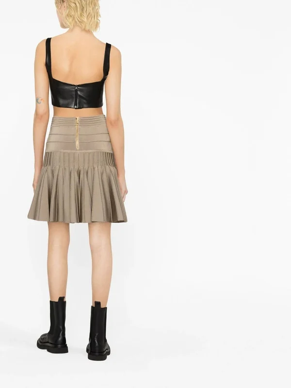 Pleats Detail Knit Skirt - Image 4