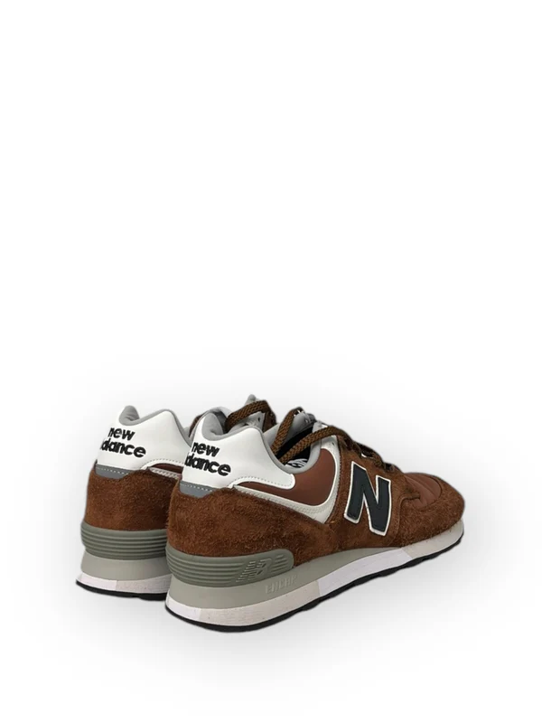 576 Low-Top Sneakers - Image 2
