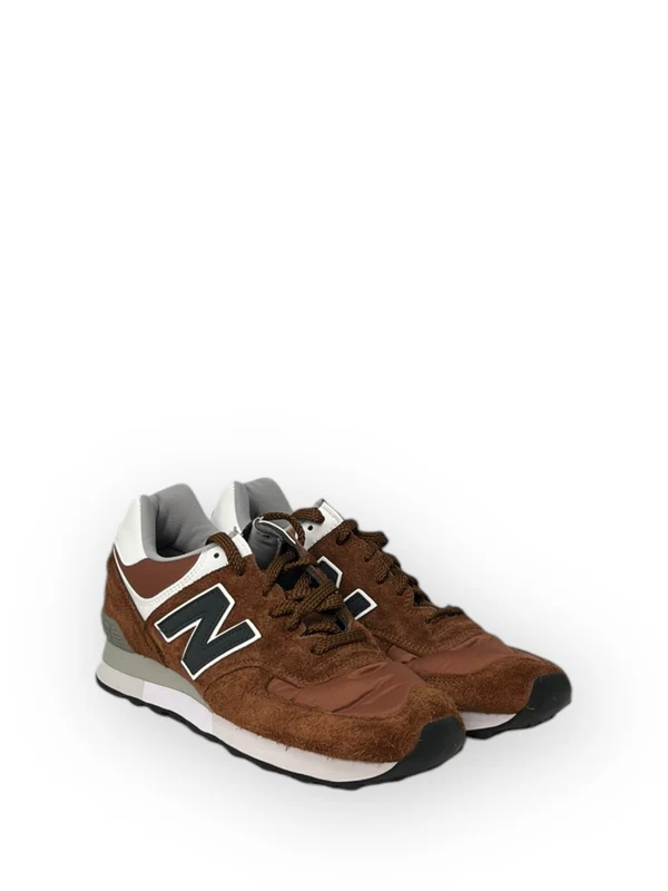 576 Low-Top Sneakers - Image 4