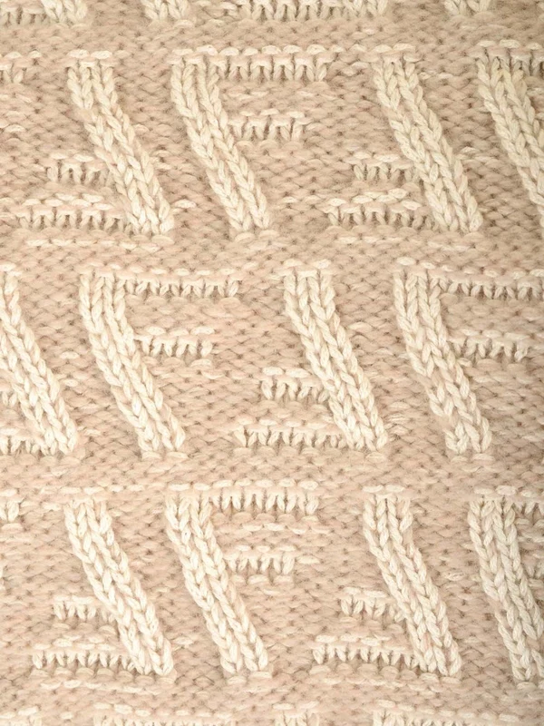 High-neck Wool Cashmere Sweater - Image 3