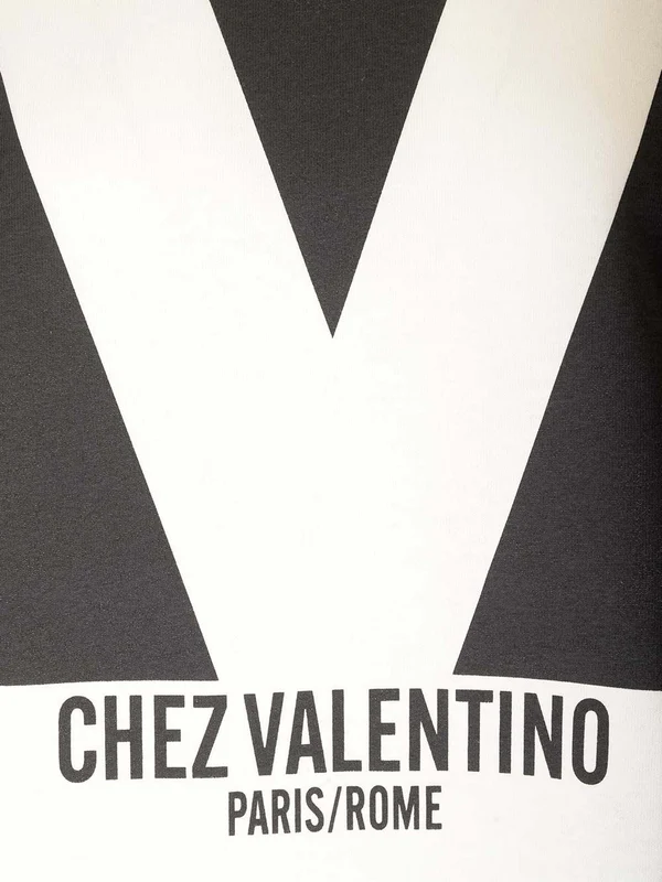 Chez Printed Short Sleeve T-shirt - Image 4