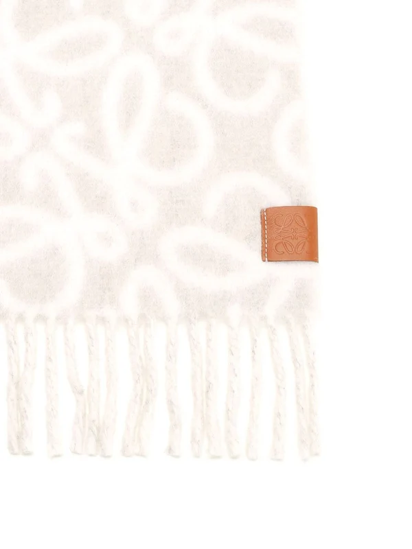 Anagram Logo Patch Wool Scarf - Image 2