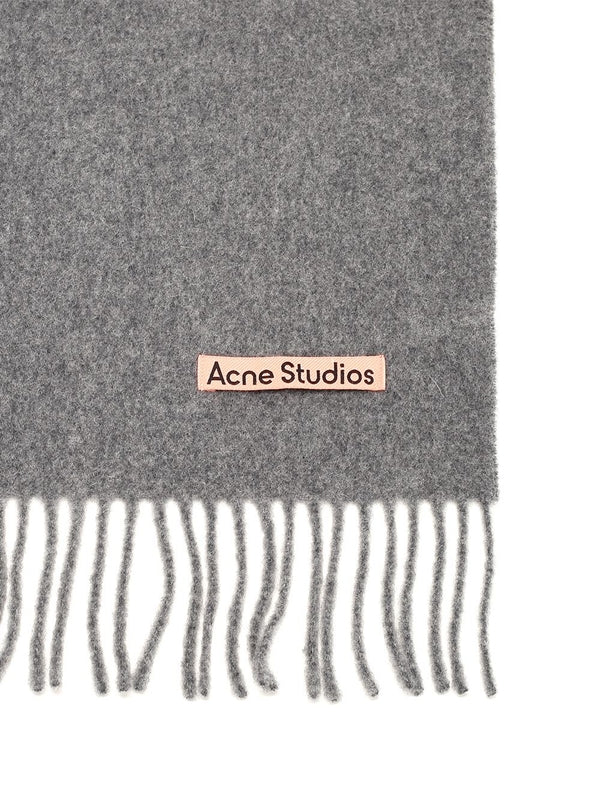 Logo Patch Fringe Wool Muffler - Image 2