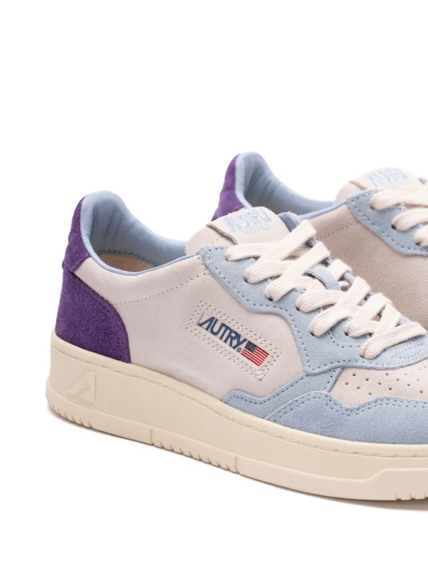 Medalist Low Top Sneakers - Image 2