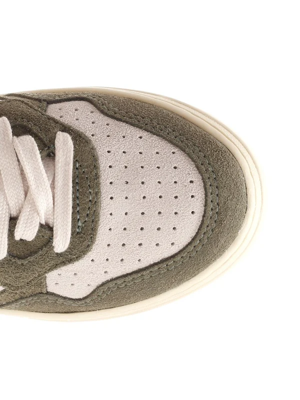 Medalist Low-top Sneakers - Image 4
