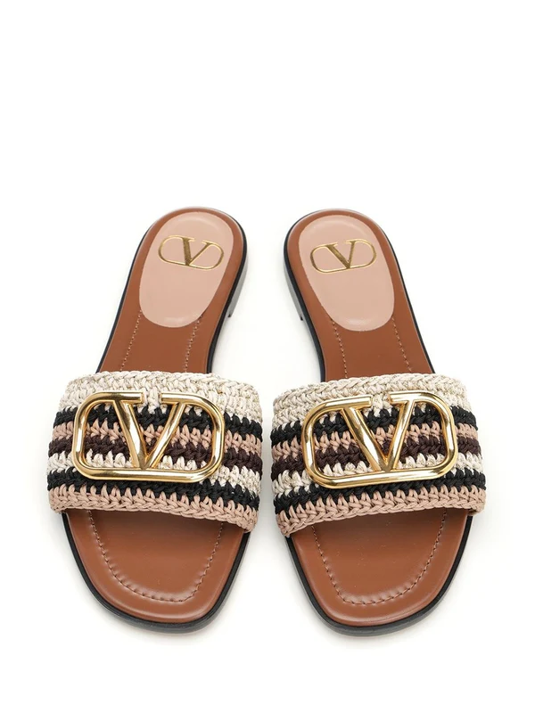 V Logo Crochet Sandals - Image 5