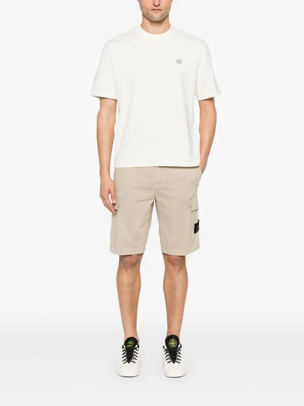 Wappen Patch Cotton Cargo Pocket Shorts - Image 2