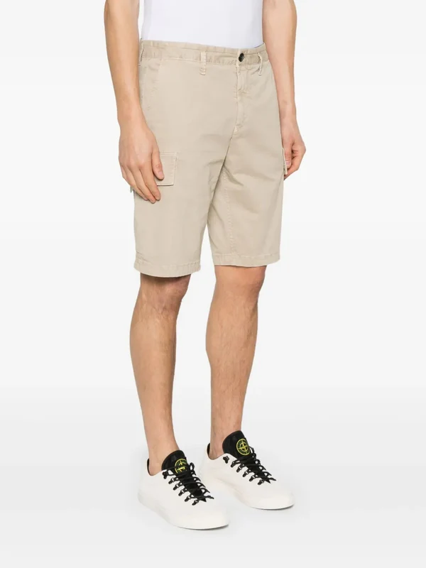 Wappen Patch Cotton Cargo Pocket Shorts - Image 3