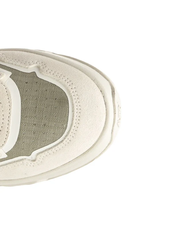 Wildspace Low-top Sneakers - Image 4