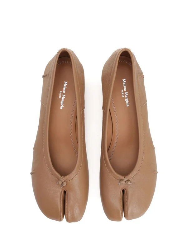 Tabi Ballerina Leather Flat Shoes - Image 5