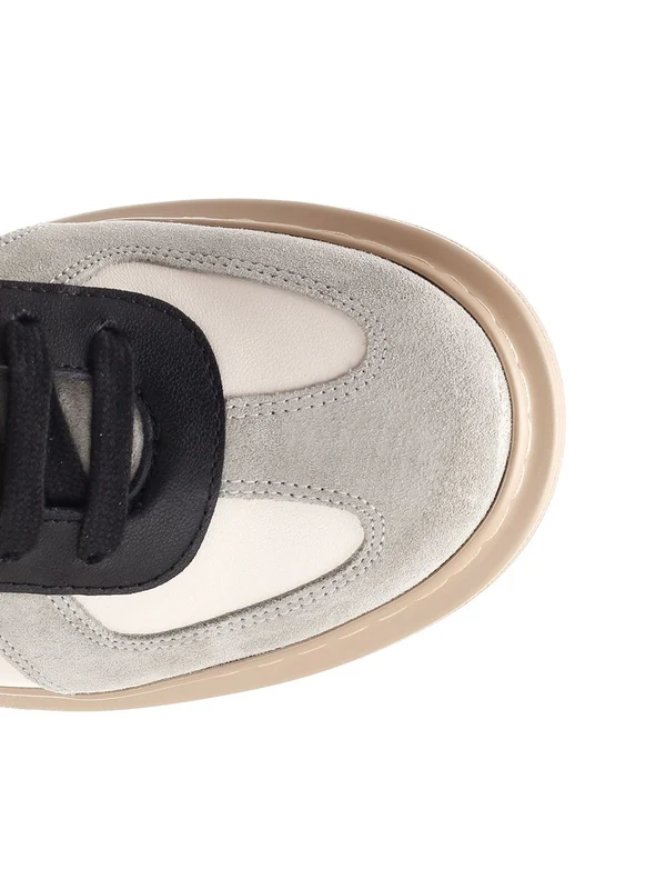 Oversole Retro Low-top Sneakers - Image 4