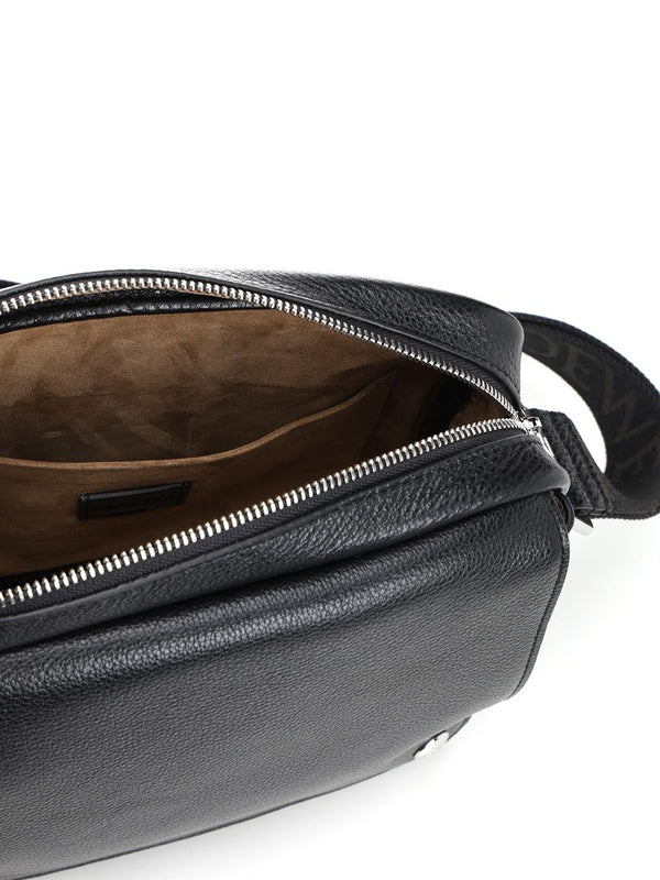 Pebble XS Leather Crossbody Bag - Image 4