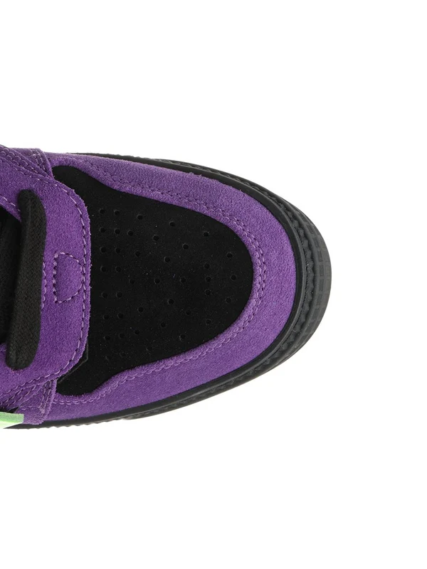FLOATING Arrow Low-Top Sneakers - Image 4
