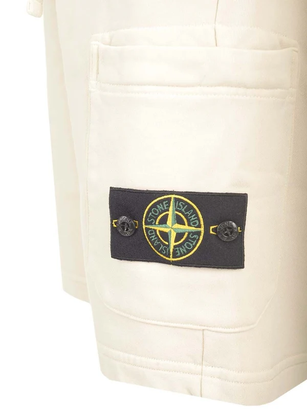 Wappen Patch Fleece Shorts - Image 4