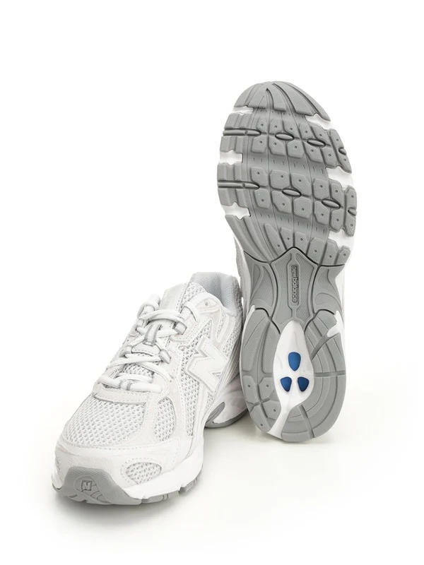 740 Low-top Sneakers - Image 5