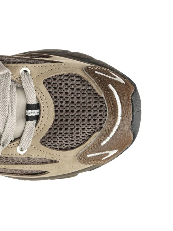 Adistar Cushion Low-top Sneakers - Image 4