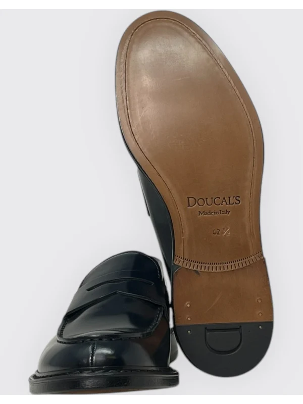 Doucal'S Black Loafers - Image 3