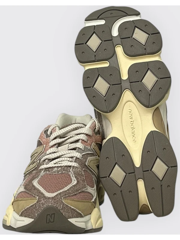 New Balance Multicolor Low Top Sneakers - Image 3