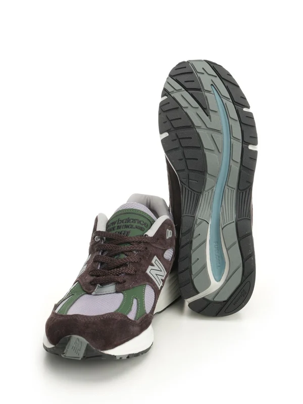 New Balance Brown Low Top Sneakers - Image 9