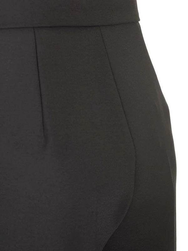 Max Mara Black Shorts - Image 5