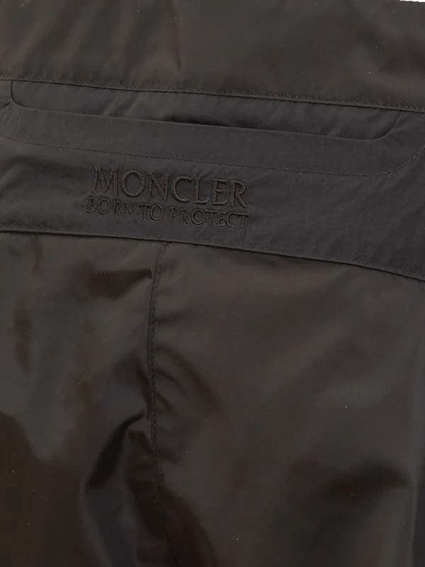 Moncler Green Shorts - Image 4