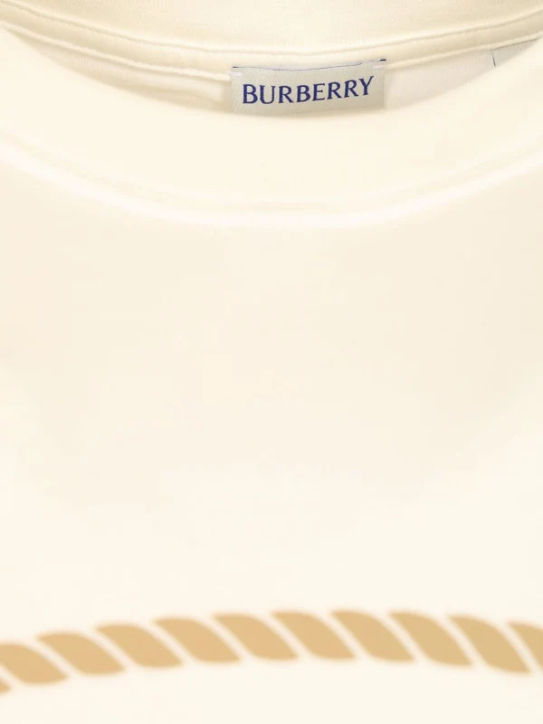 Burberry White Half Sleeve - Image 3