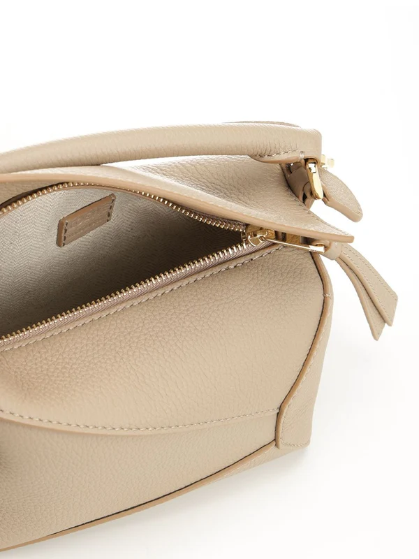 Loewe Beige Tote Bags - Image 4