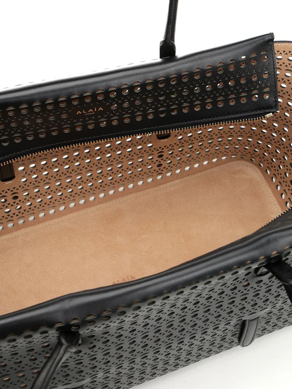 Alaia Neo Mina 20 Black Shoulder Bags - Image 4