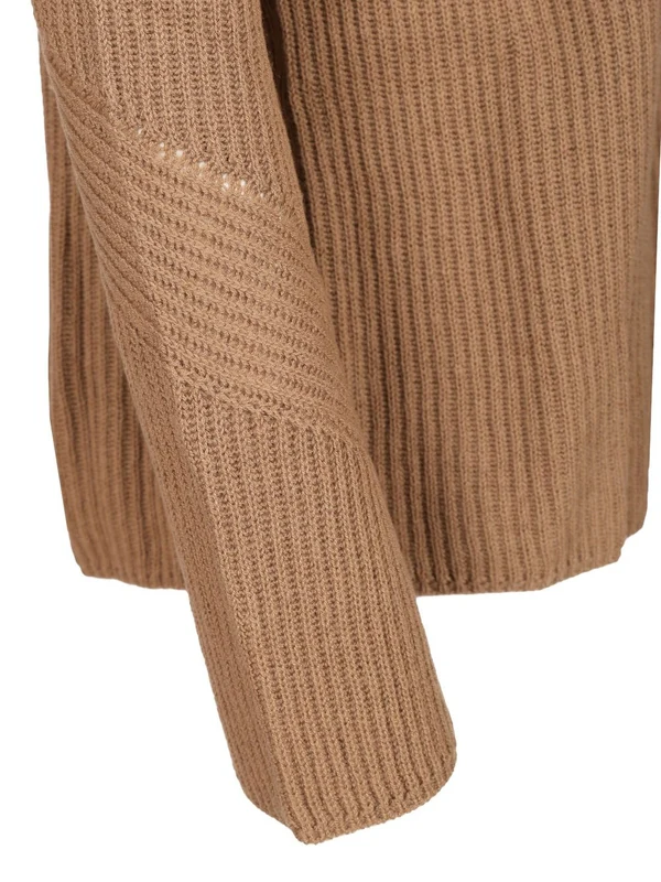 S Max Mara Beige Knitted - Image 4