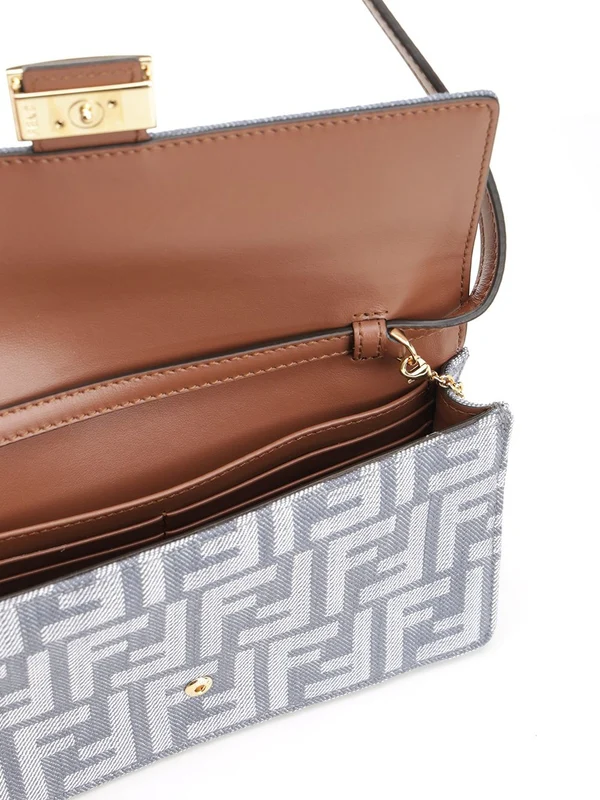 Fendi Baguette Woc Blue Crossbody & Shoulder Bags - Image 4