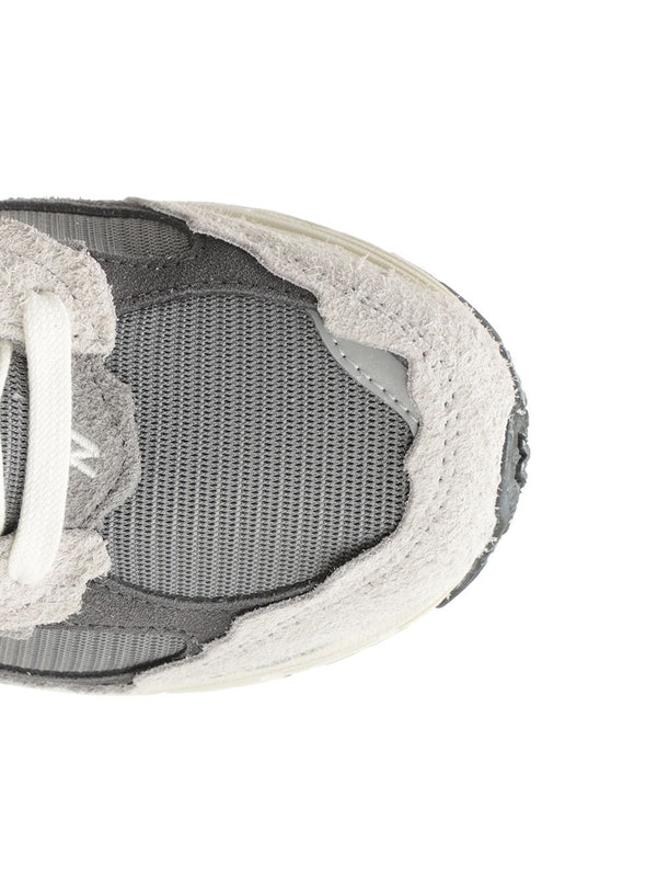 New Balance Grey Low Top Sneakers - Image 4