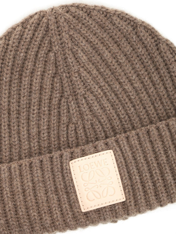 Loewe Beige Beanies - Image 3