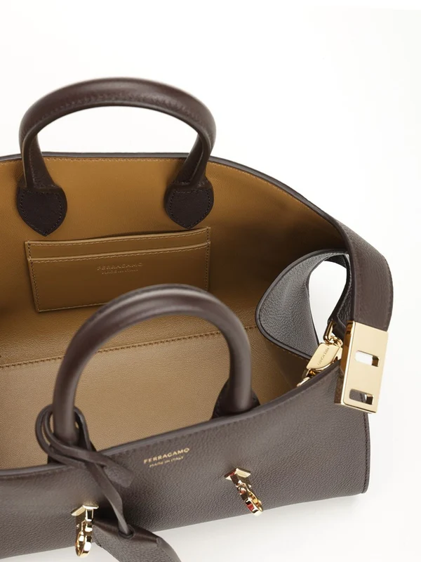 Ferragamo Brown Tote Bags - Image 4