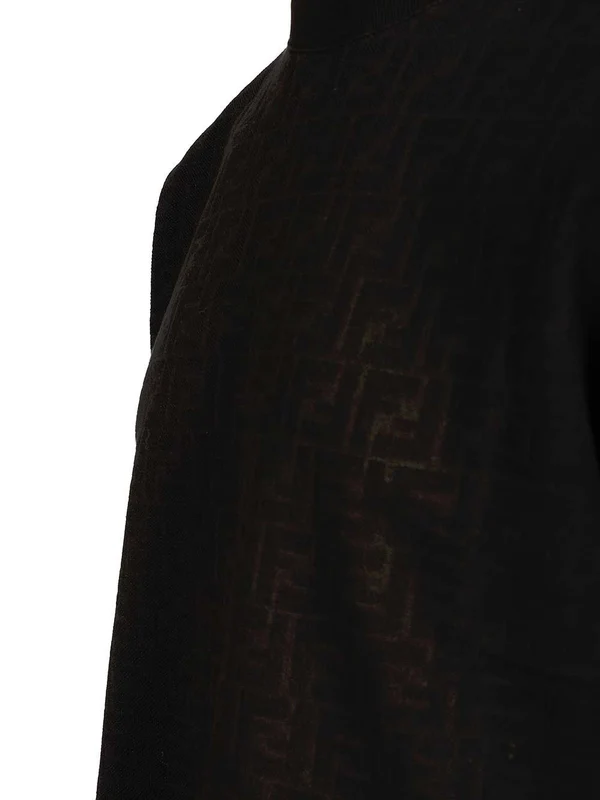Fendi Black Half Sleeve - Image 4