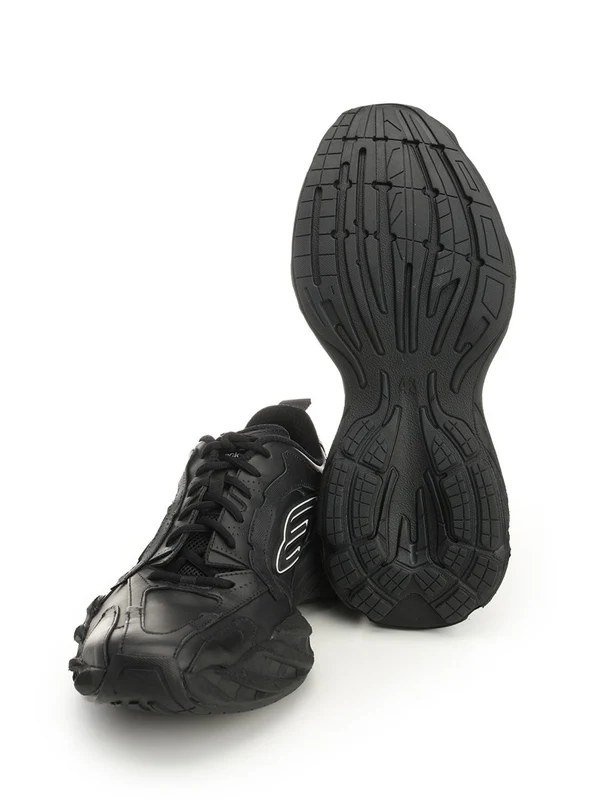 Balenciaga Black Low Top Sneakers - Image 5