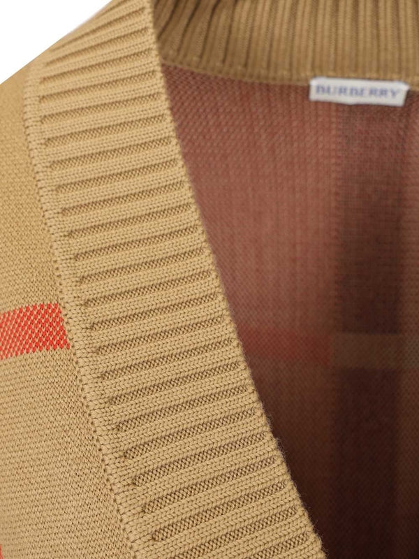 Burberry Beige Cardigans - Image 4