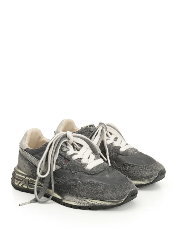 Autry Black Low Top Sneakers - Image 2