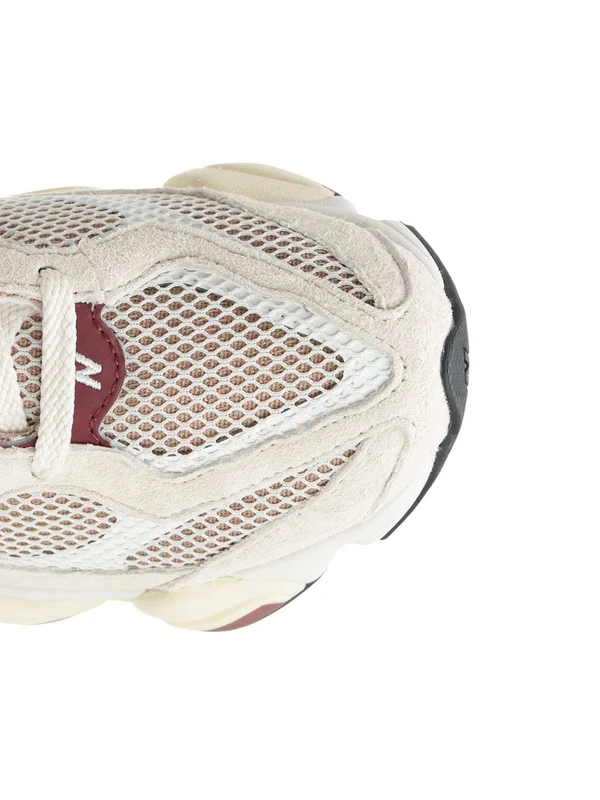 New Balance White Low Top Sneakers - Image 4