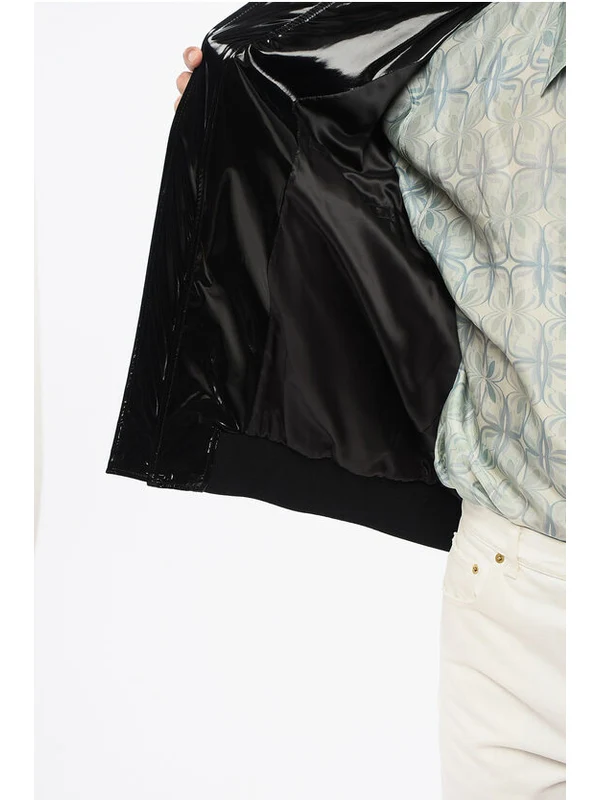 Alexander Mcqueen Black Bomber - Image 5