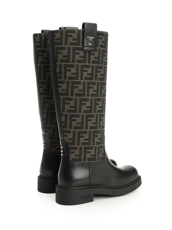 Fendi Black Middle Boots - Image 3