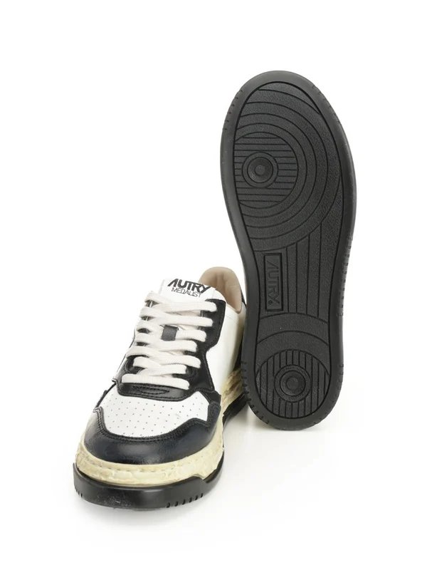 Autry White Black Low Top Sneakers - Image 5
