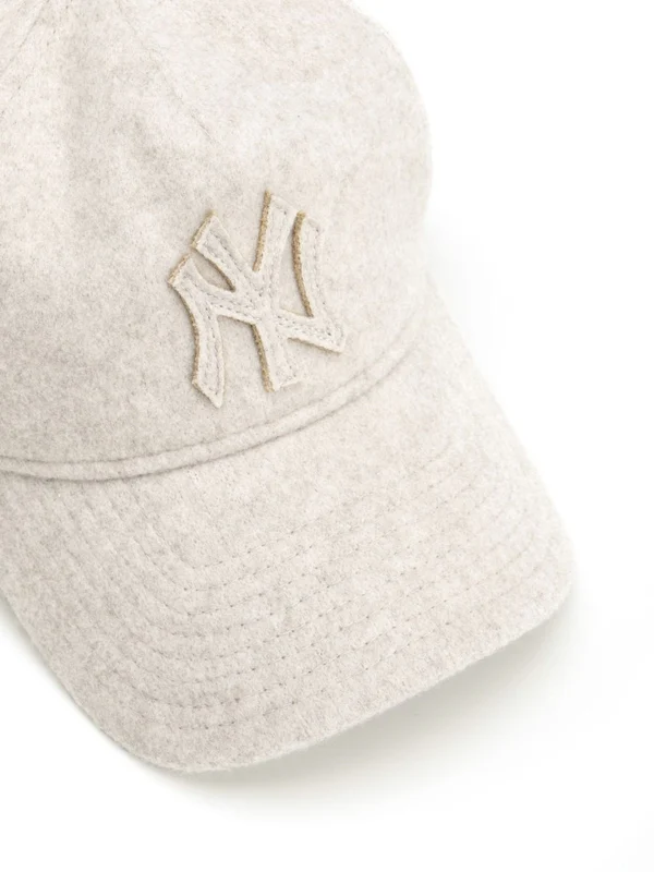 New Era Beige Cap - Image 4
