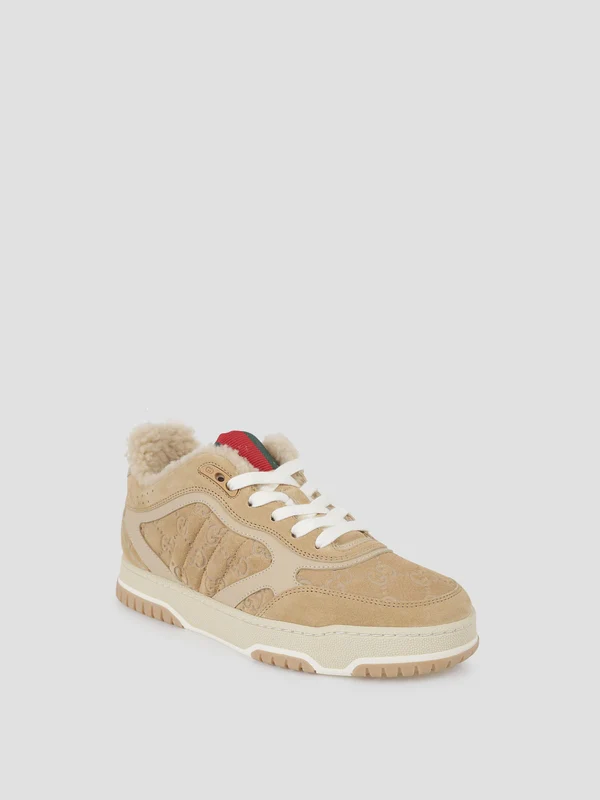 Gucci Beige Low Top Sneakers - Image 3
