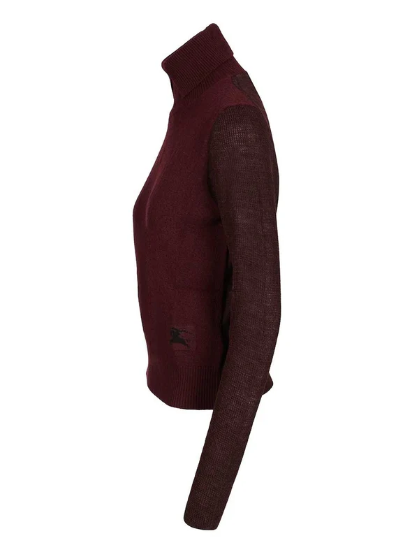 Burberry Burgundy Knitted - Image 3