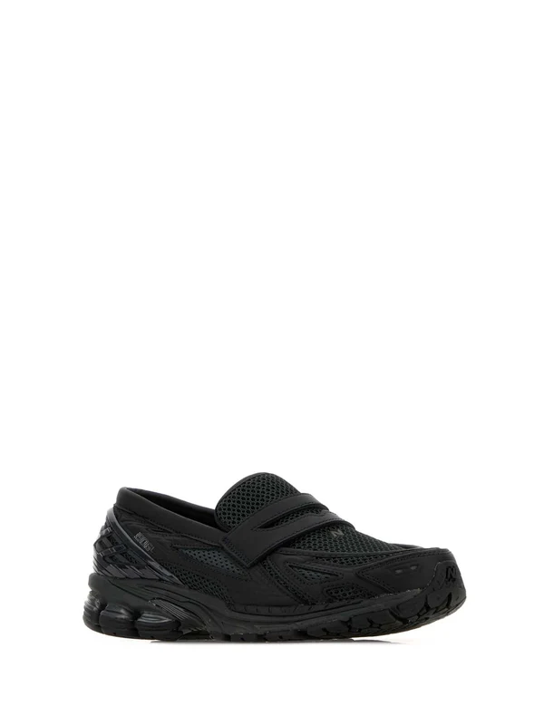 New Balance Black Low Top Sneakers - Image 2